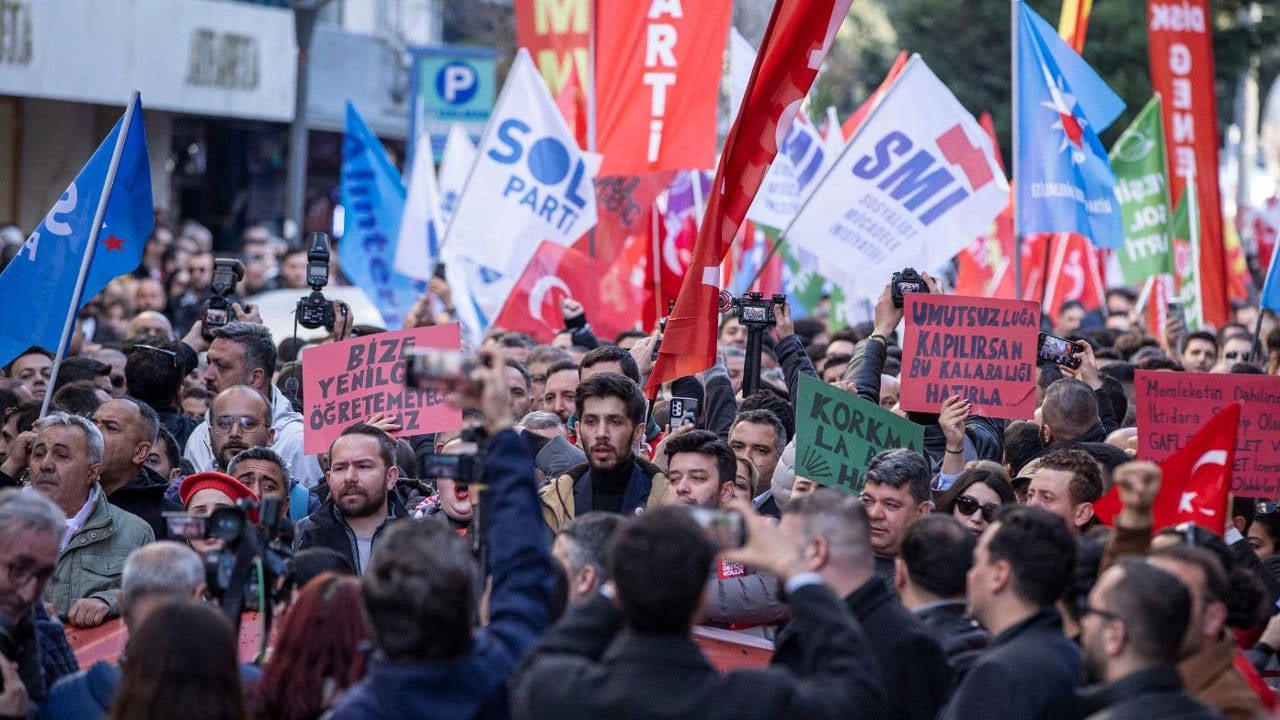 1 Mayıs yaklaşırken İstanbul, İzmir ve Ankara'da baskın: Birçok vatandaş gözaltına alındı!