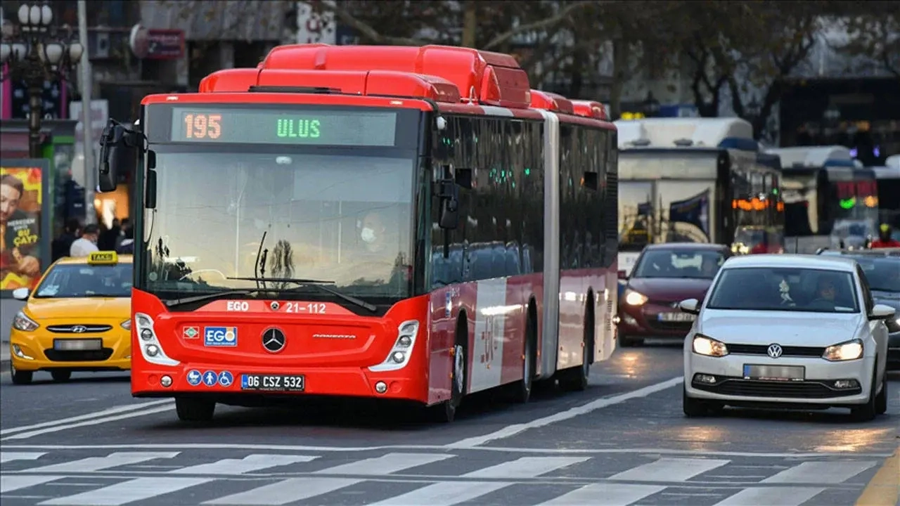 1 Mayıs'ta Ankara'da Toplu Taşıma Bedava: Devletten Gelen Bir İyilik mi, Seçim Taktiği mi?