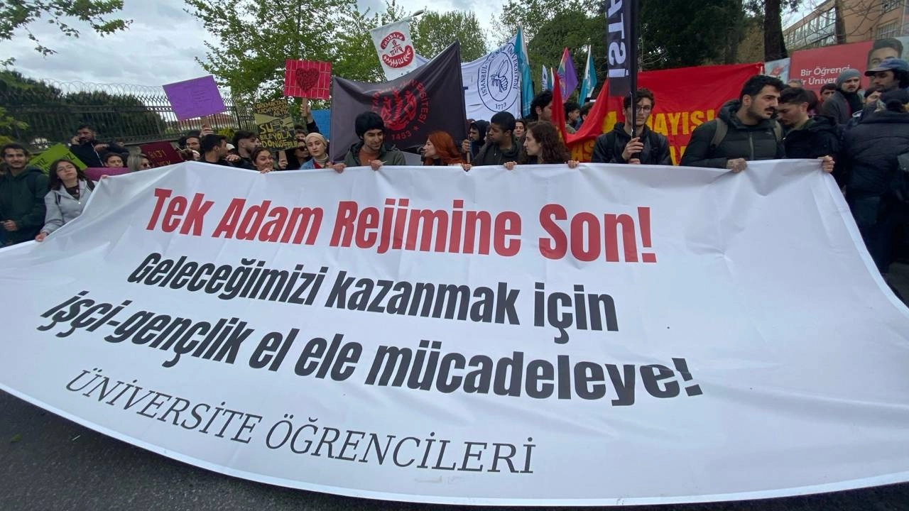 1 Mayıs'ta İstanbul'u sallamaya hazır olun: Kadıköy ayaklanmaya başladı!