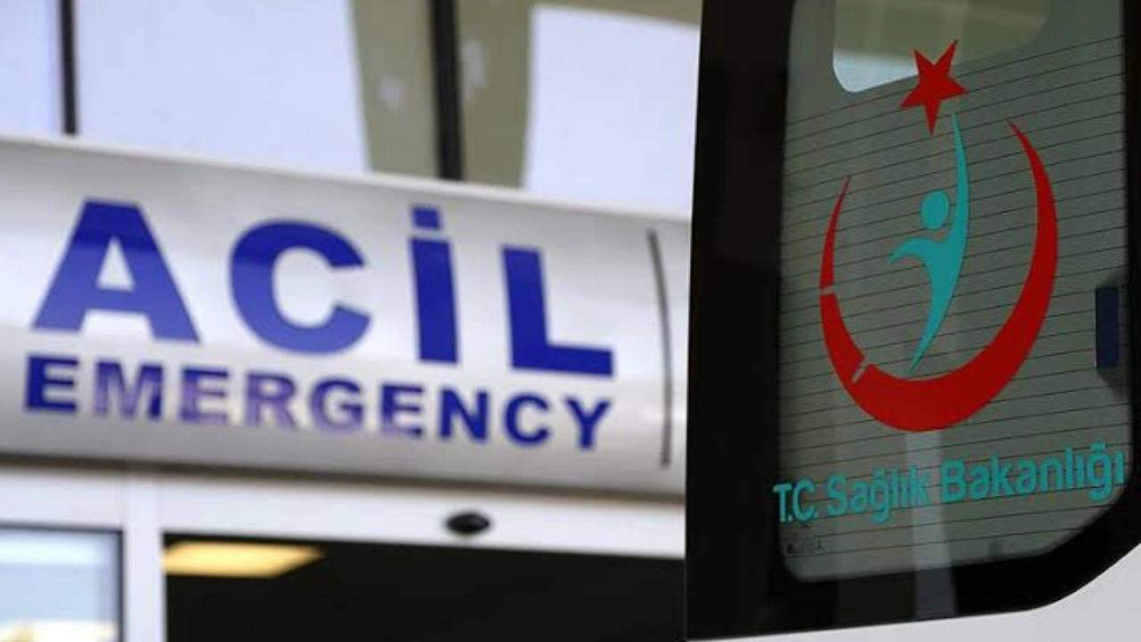 53 İlkokul Öğrencisi Zehirlenme Tehlikesiyle Hastaneye Yetişti!