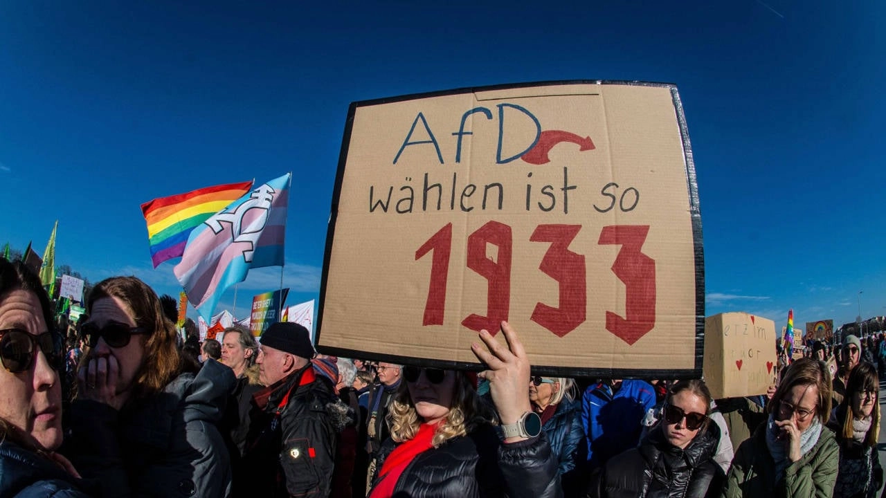ABD, aşırı sağcı partiye yeşil ışık yaktı!
