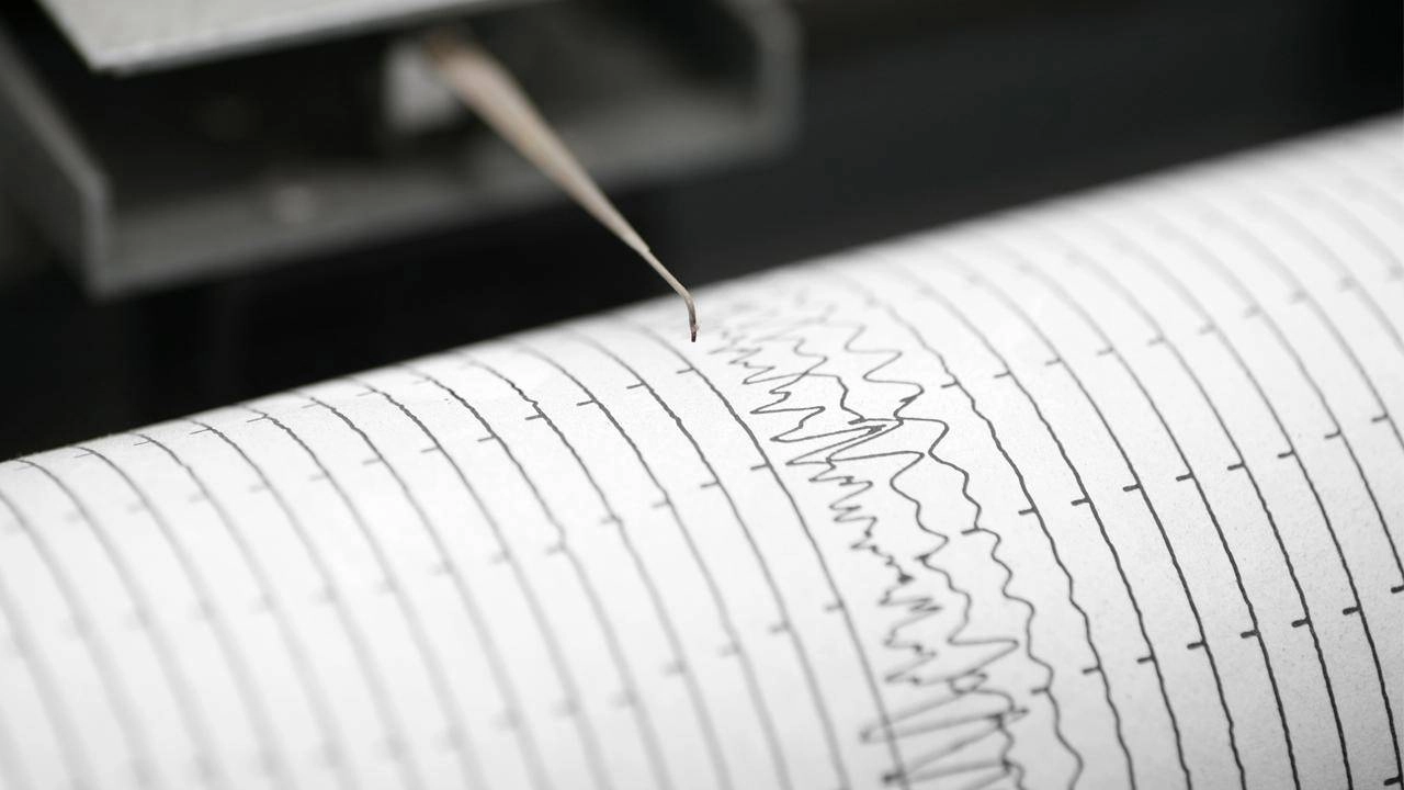 AFAD: "Deprem sonrası artçı sarsıntılar durmuyor: 291 artçı kaydedildi"