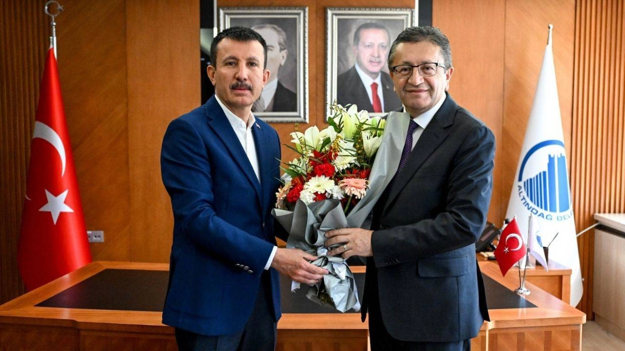 AKP'li Başkan Tiryaki: "Bitmiş Tükenmiş Belediye Devraldım!"