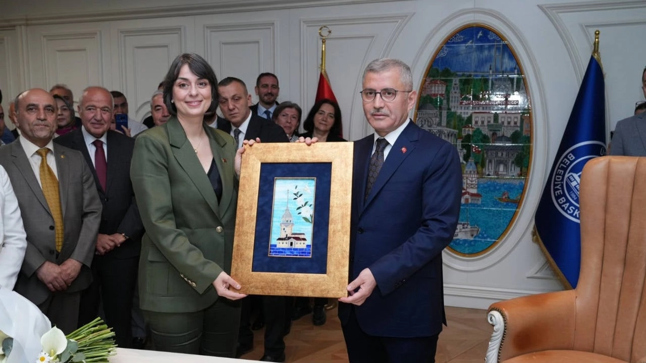 AKP'li eski başkanın kolladığı skandal!