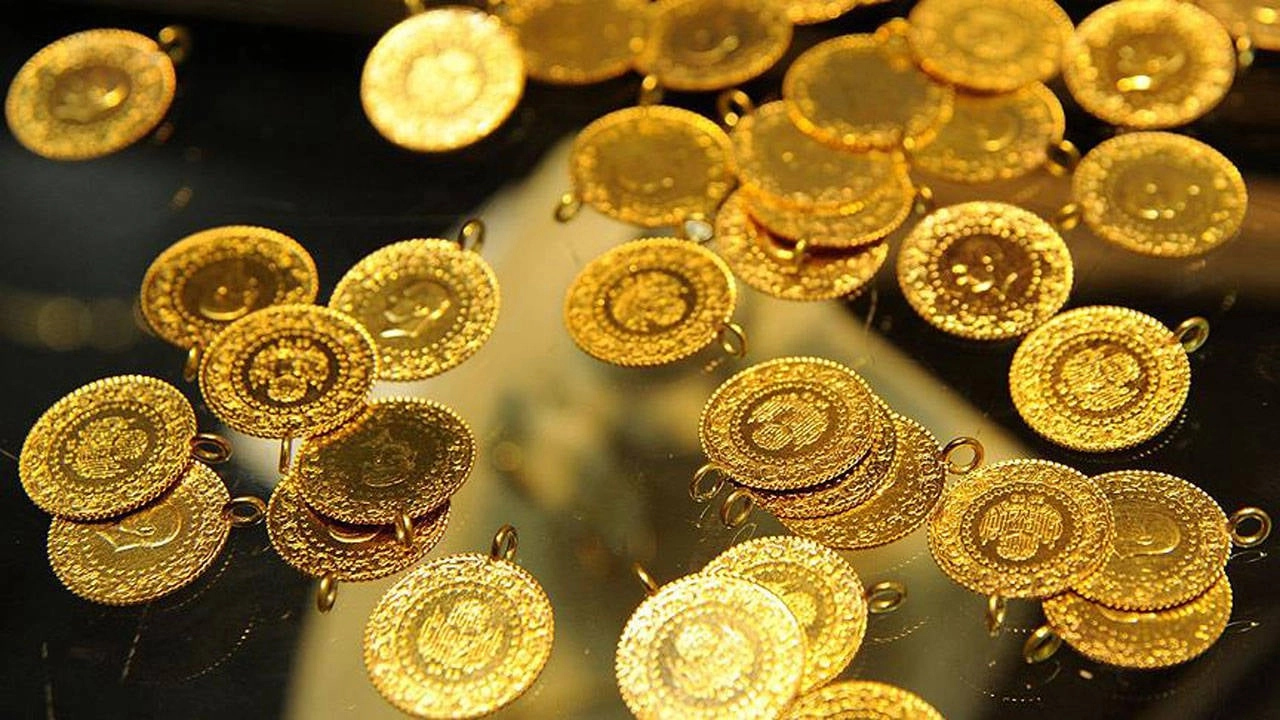 Altın rallisi devam ediyor: Gram altın fiyatları zirvede!