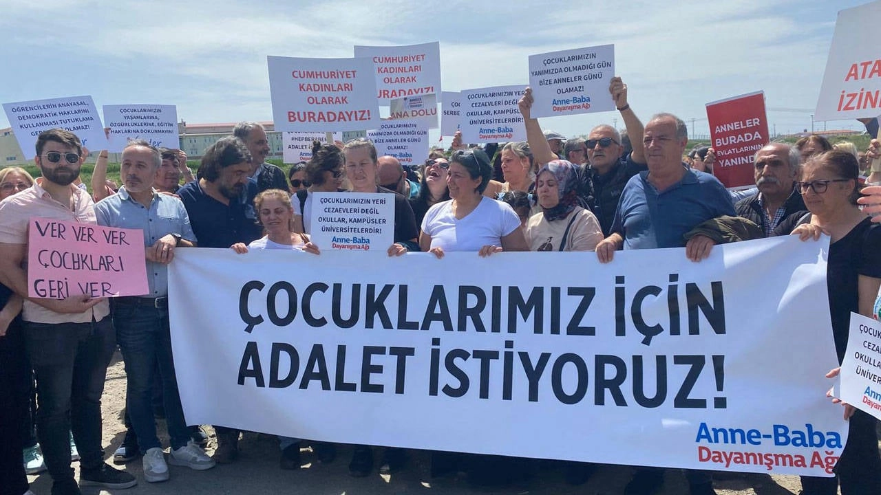 "Anne-Babalar Silivri'de Adalet İstemek İçin Eylemde!"