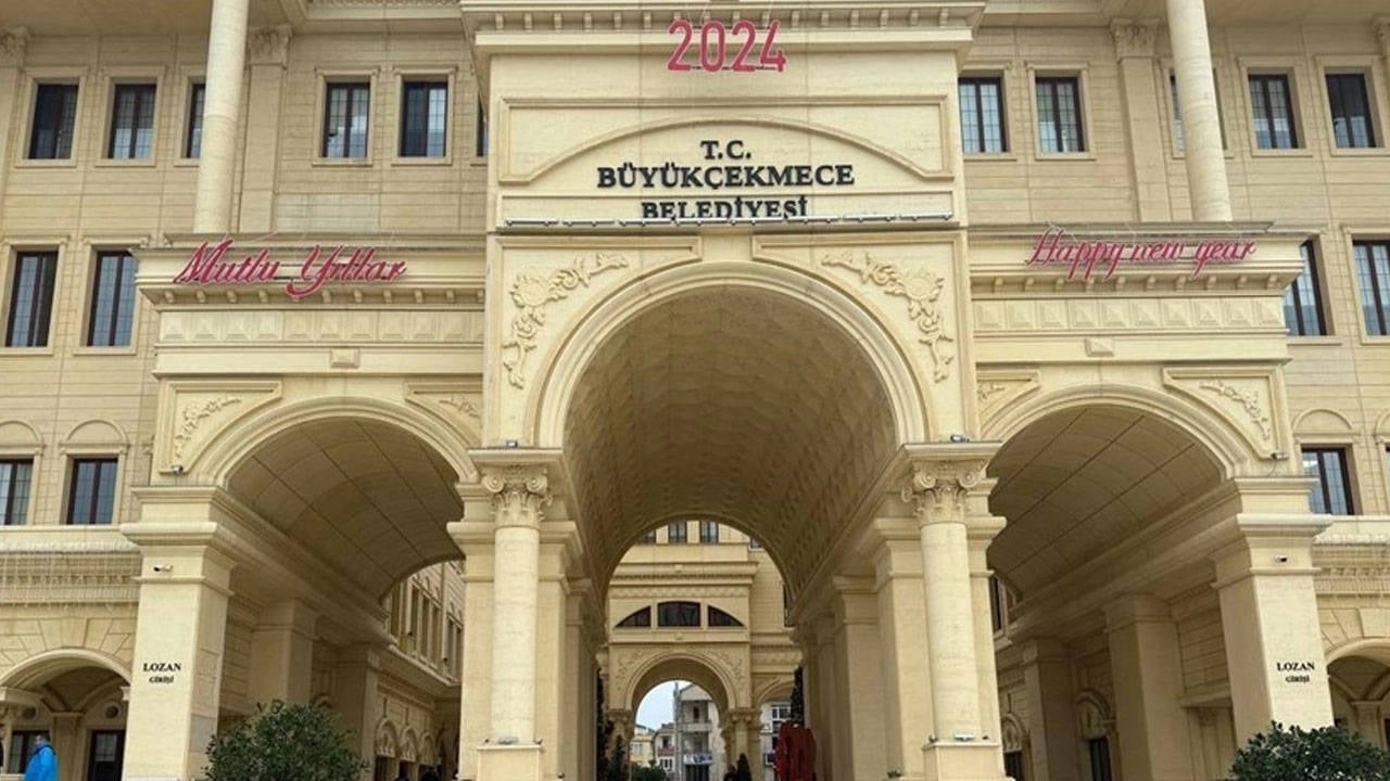 "Büyükçekmece Belediyesi'ne Yolsuzluk Operasyonuyla Sarsıldı"