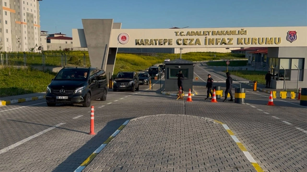 CHP Lideri Özel, Murat Ongun'a hapishanede destek ziyareti yaptı