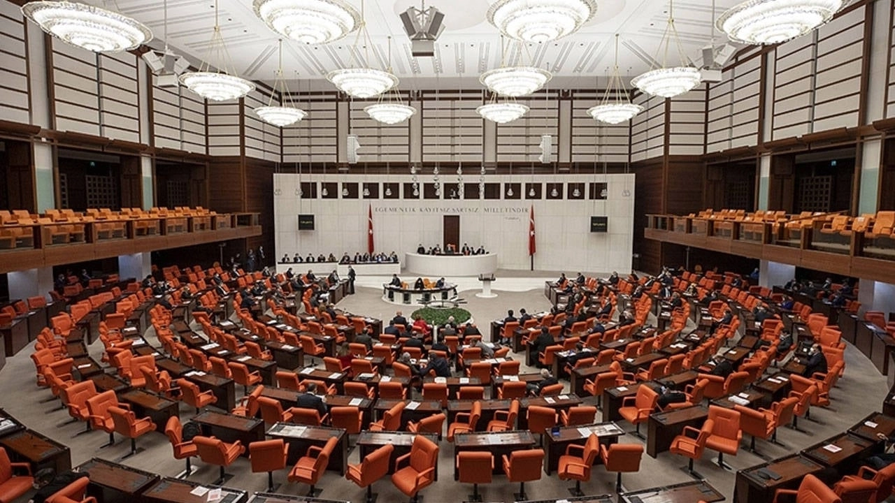 "CHP'li Kılıç: Darbe Yasası Tarihe Karışmalı!"