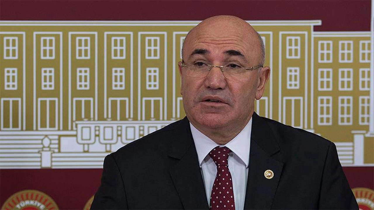 CHP'li Tanal, Instagram engeline karşı hukuki mücadeleye başladı!