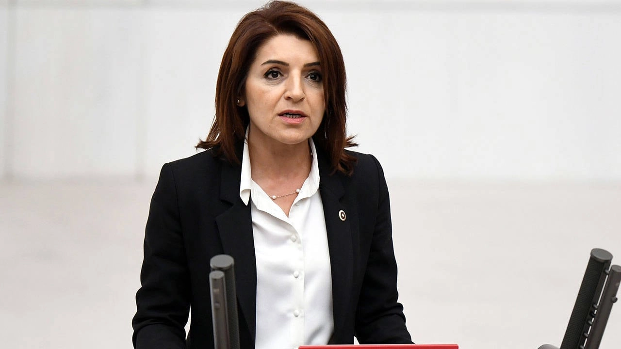 CHP'li Vekil Kış: Hükümet, her evi icra takibiyle tehdit ediyor!