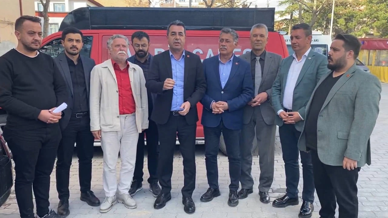 CHP'nin Konya mitingine silahlı tehdit: "Susturamayacaksınız, kurşunlar bizi durduramaz!"