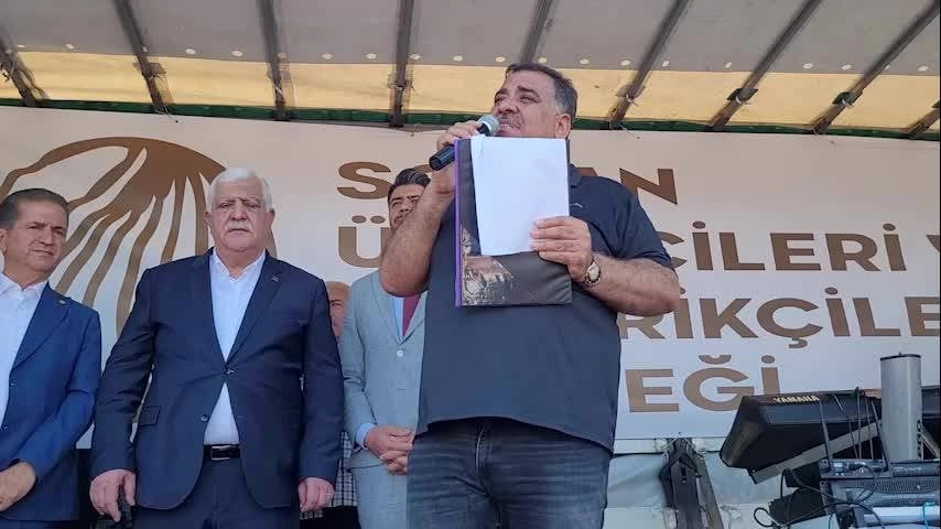 Çiftçilerin İsyanı: Soğanları Döktüler!