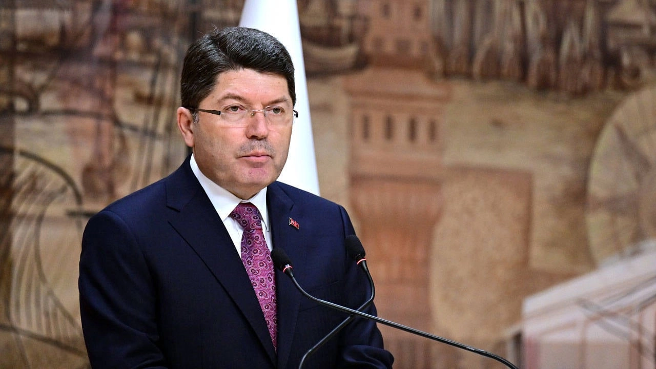DEM Parti Heyeti ile Adalet Bakanı Tunç, yarın buluşuyor: Gergin bekleyiş başladı!