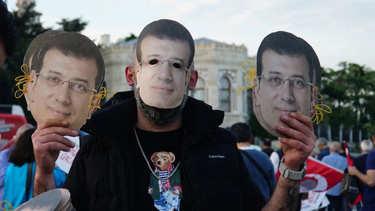 Ekrem İmamoğlu'dan TikTok Paylaşımı: Korku Duvarları Yıkıldı!