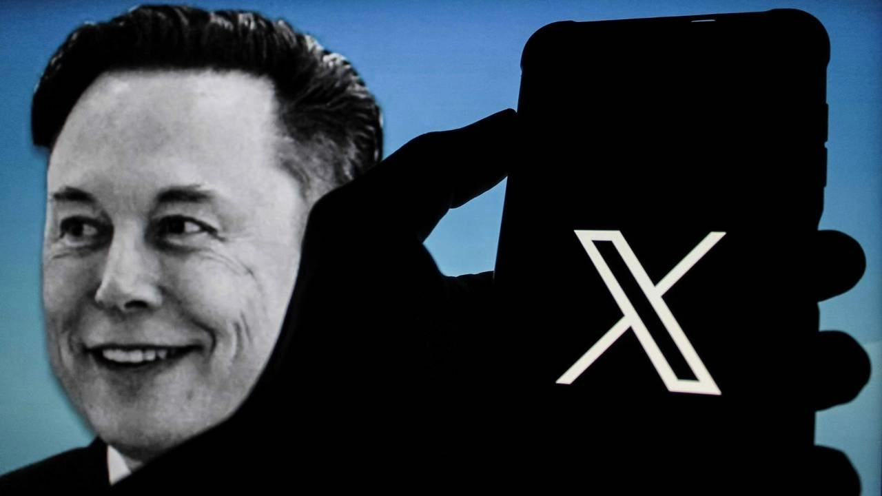 Elon Musk, X'teki kullanıcı adını isyanla değiştirdi!