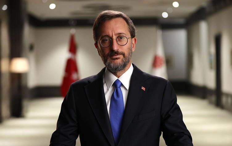 Fahrettin Altun'un Muhalif Notuna Özgür Özel'den Yanıt: "Haber alma özgürlüğümüzü kısıtlayamazsınız!"