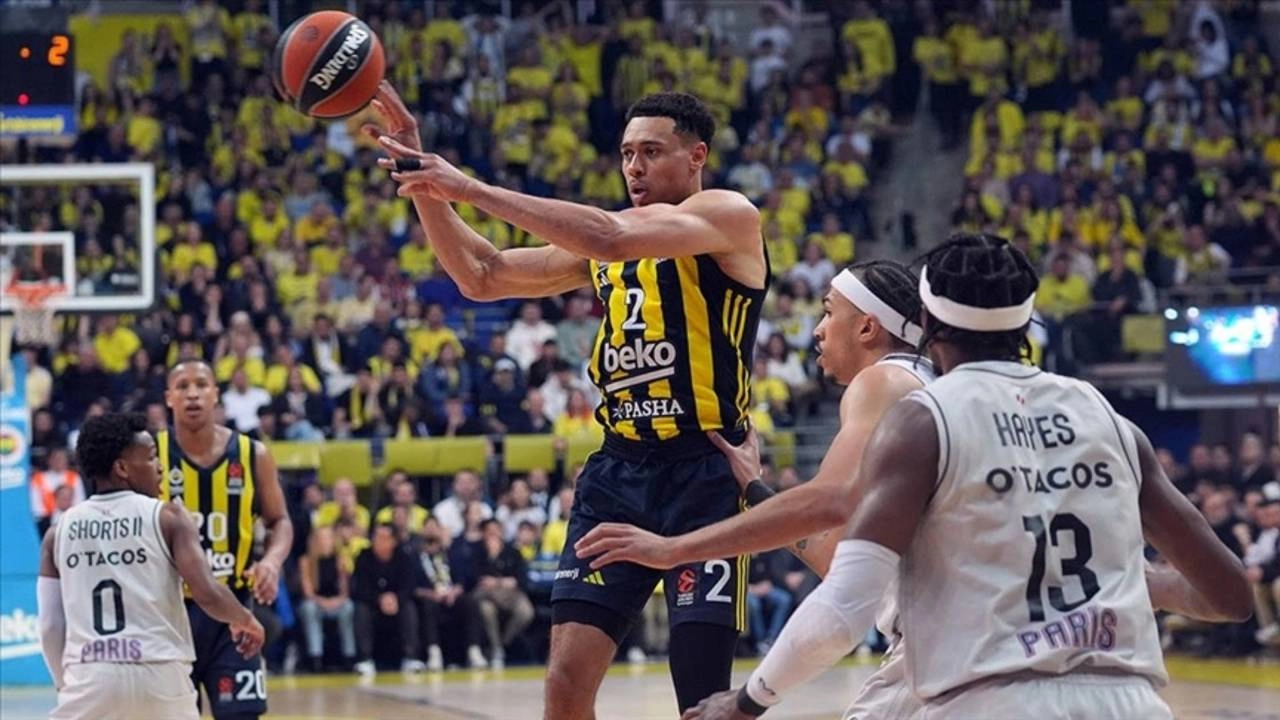 Fenerbahçe Beko, EuroLeague play-off'larındaki 3. maçına hazır: Final Four umudu parkeye yansıyacak!