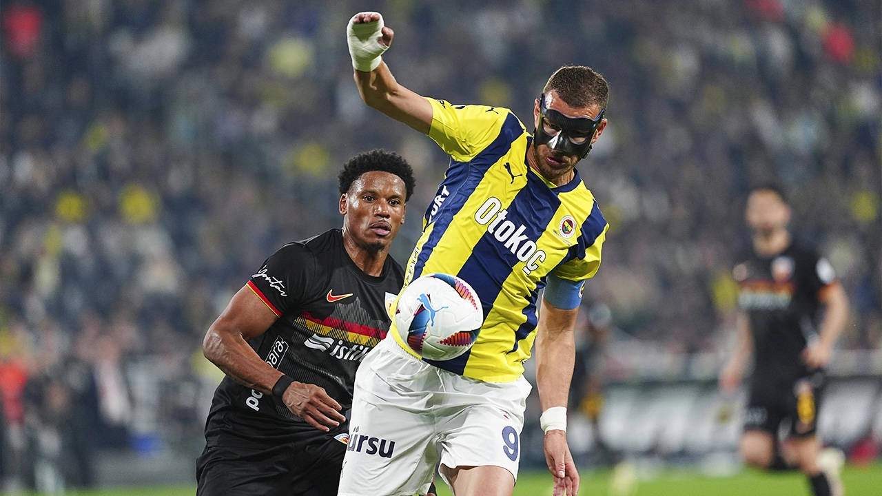 Fenerbahçe ve Kayserispor Berabere Kaldı: Skor 3-3!