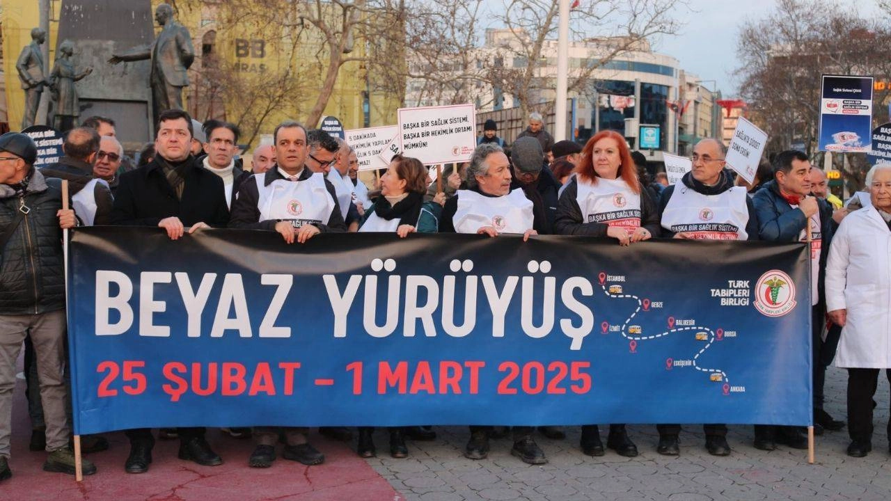 Hekimler isyan ediyor: Ankara'yı sallayacak sağlık devrimi yaklaşıyor