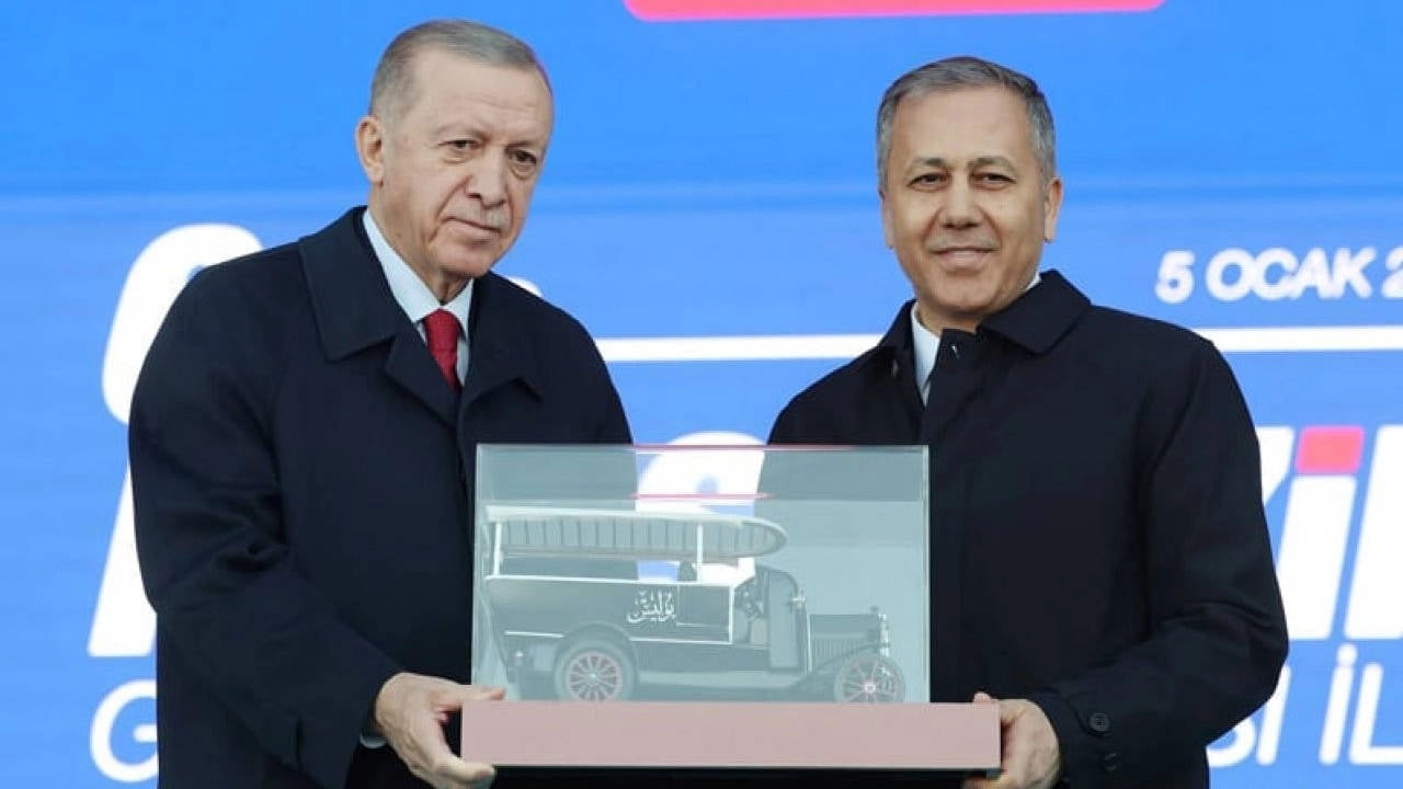 İçişleri Bakanı: Halka Sırtını Dönen Siyasetçi