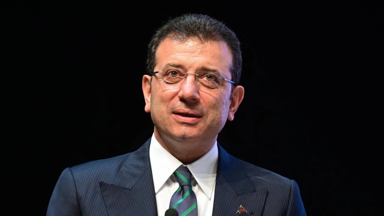 İmamoğlu'dan çarpıcı paylaşım: "Sırrı Süreyya Önder'in bize bıraktığı miras: barış ve kardeşlik!"