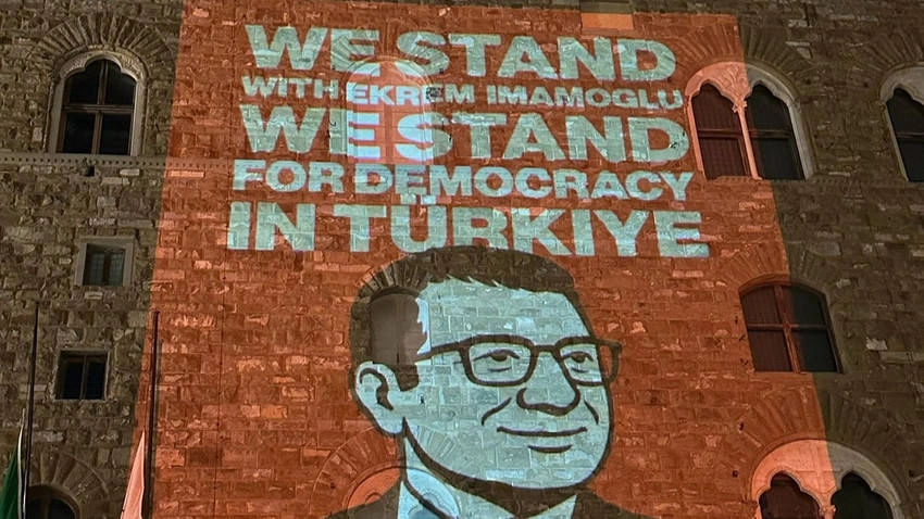 İmamoğlu'dan Floransa'nın sembolüne çarpıcı mesaj!