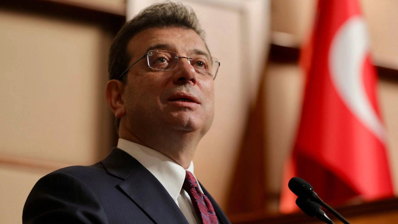 İmamoğlu'ndan Tutuklu Gençlere Destek Mektubu