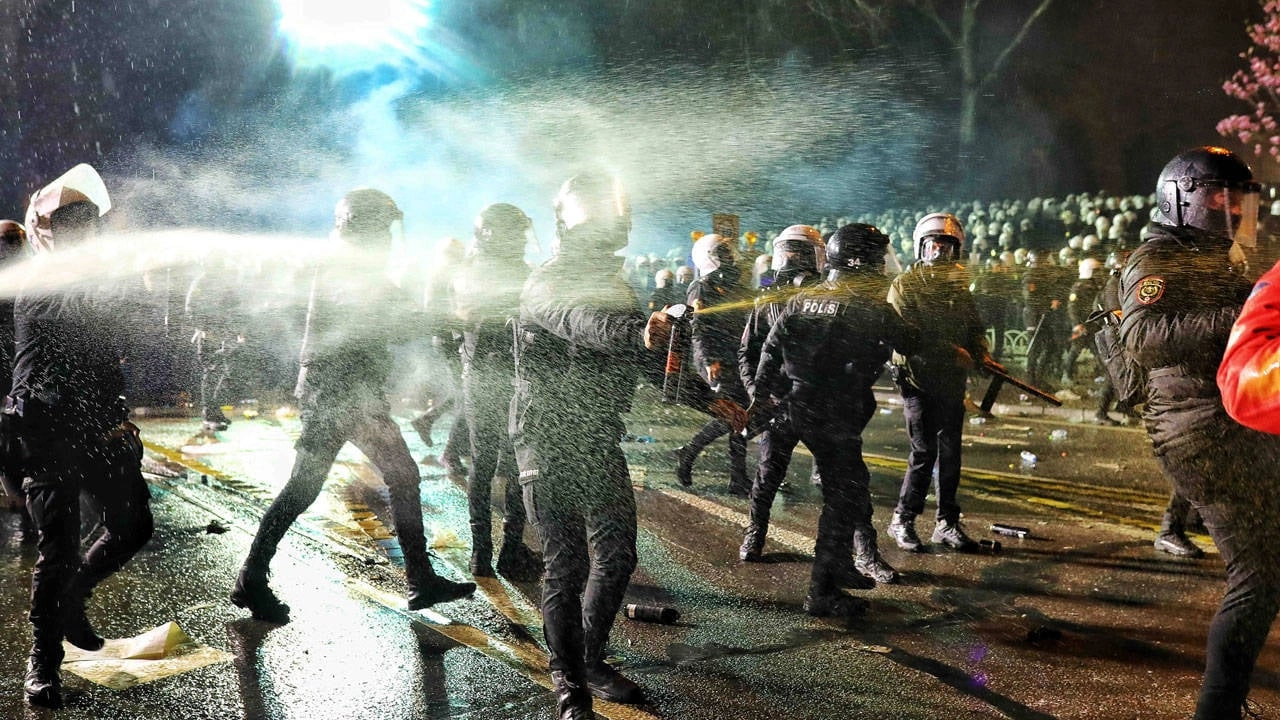 İmamoğlu'nun tutuklanması mı, protestolar mı ekonomiye darbe vurdu? - MetroPOLL Araştırması