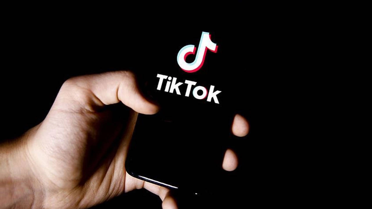 Kanada TikTok'un Ticaretini Yasakladı: Sosyal Medya Devine Darbe!