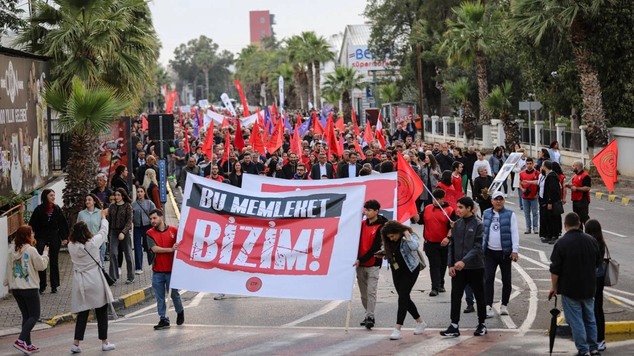 Kuzey Kıbrıs'ta Kirli Oyunlar ve Ankara'nın Gölgesi