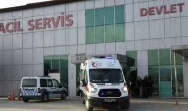 Manisa'da İki Otomobil Çarpıştı
Yaralılar Var!