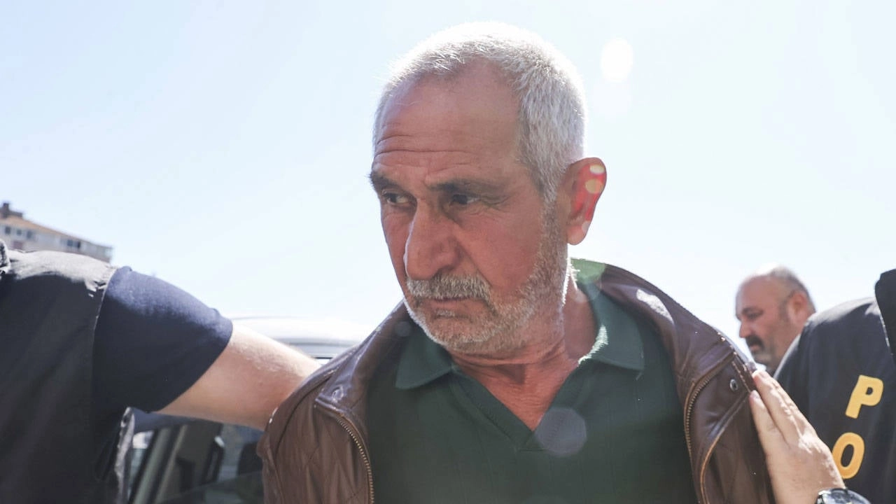 MASAK raporu ve HTS kayıtları, Özgür Özel'e saldıran kişi hakkında talep edildi.