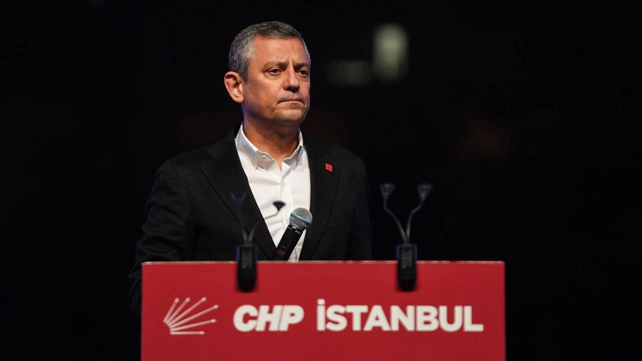 MHP, Özgür Özel'in Bahçeli'ye yaptığı çağrıya yanıt verdi: Provokasyona gelmeyeceğiz!