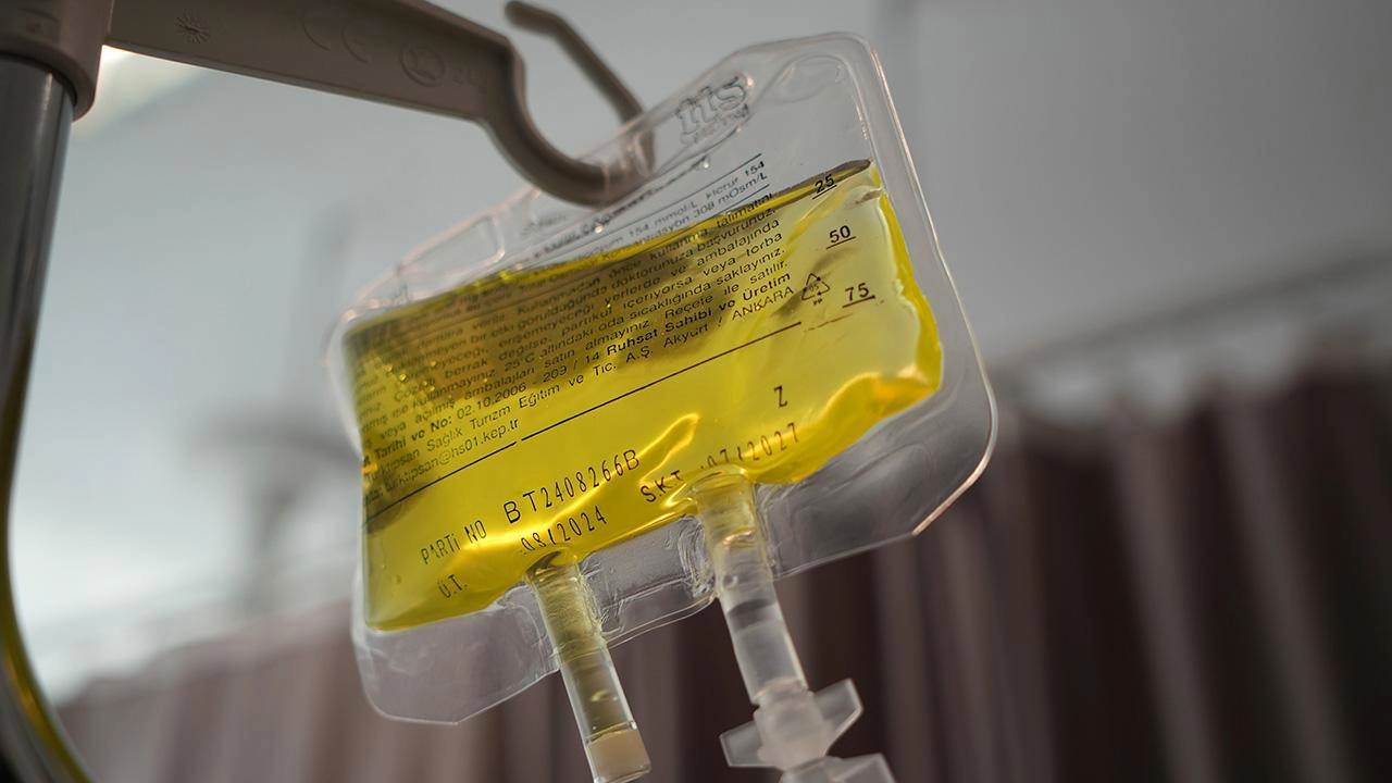 Sağlık Bakanlığı "sarı serum" iddialarına karşı çıktı: Kanıt yok!