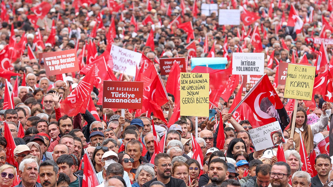 Saray, yargının silahı oldu: Darbenin kalesi!