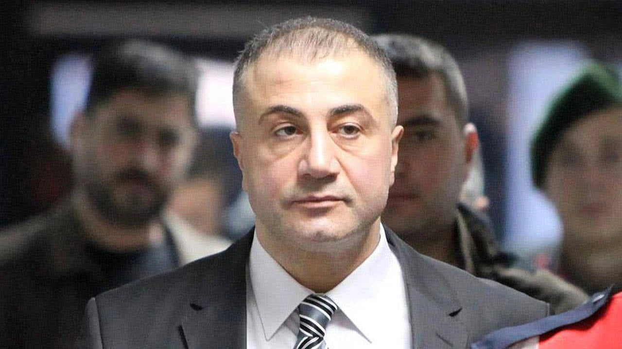 "Sedat Peker'den Bomba İddialar: Geri Dönüş ve Bahçeli ile Görüşme!"