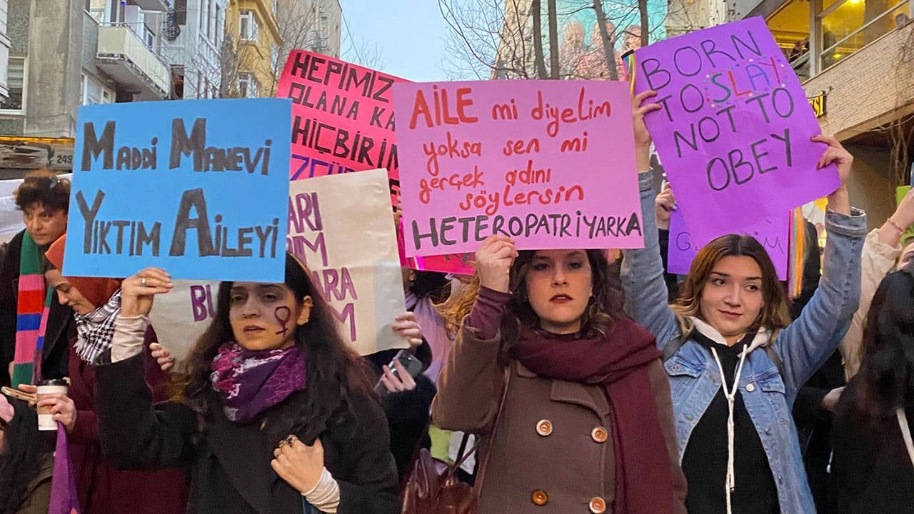Sokaklarda isyan ateşi yandı