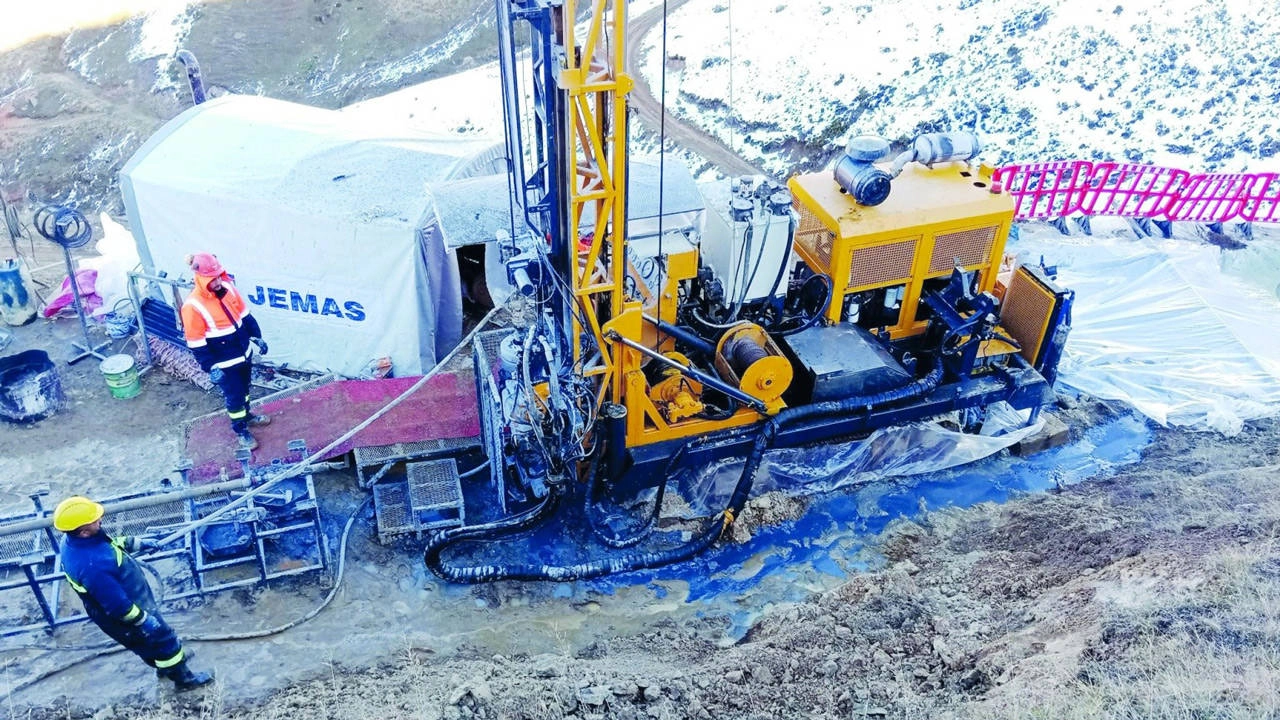 Sondajlar, doğal afetlere davetiye çıkardı!
