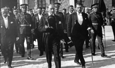 TBMM'nin 105. Yaşını Kutladığı Haberi
