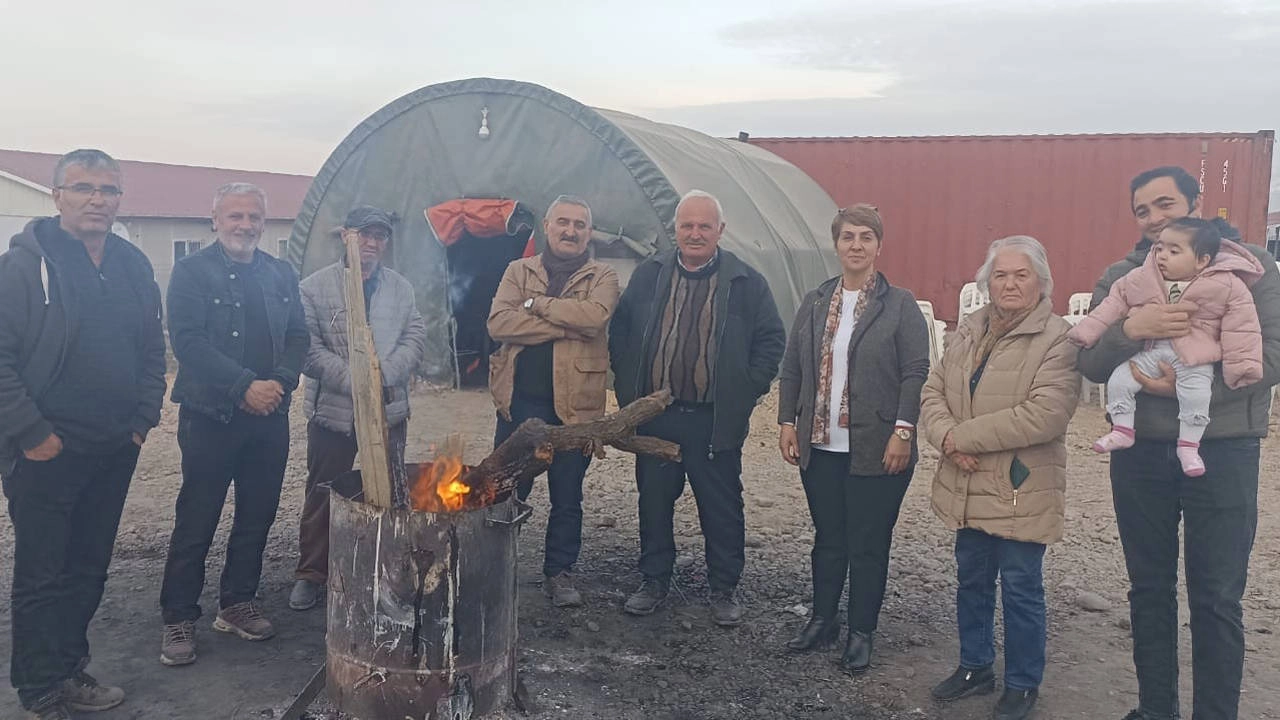 TOKİ'nin İkizce'deki inşaatı can güvenliğimizi tehdit ediyor: Tehlike altında yaşam alanlarımız