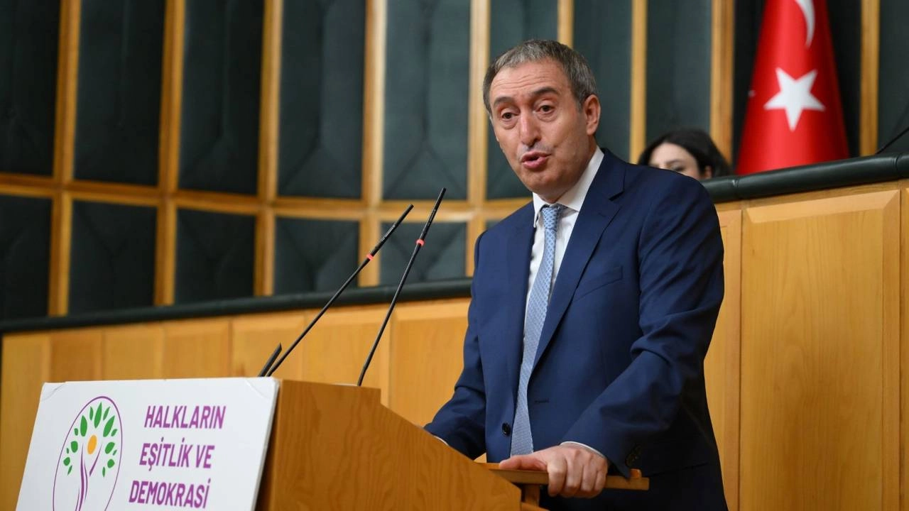 Tuncer Bakırhan: "Silahlar susmalı, zihinlerde barış çığlıkları yükselmeli!"