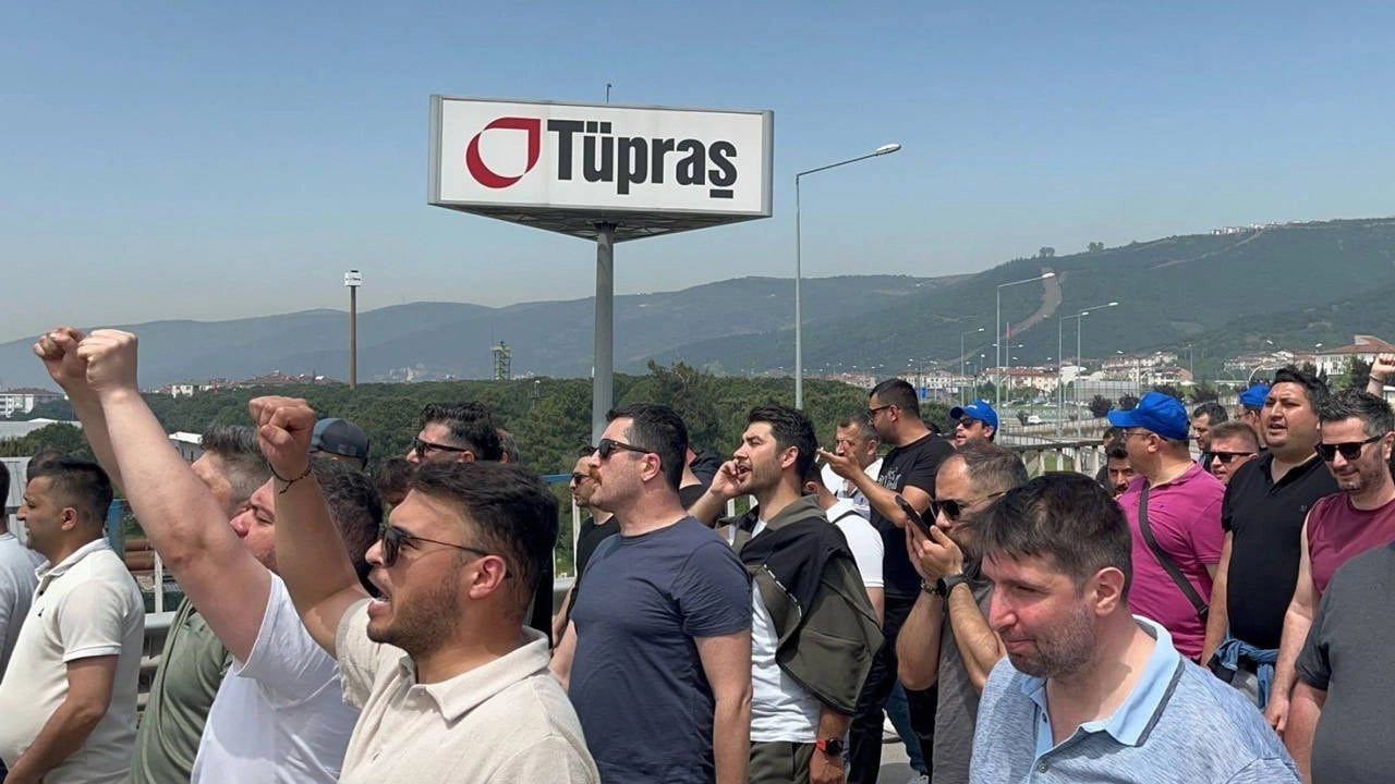 TÜPRAŞ İşçileri Direnişte!