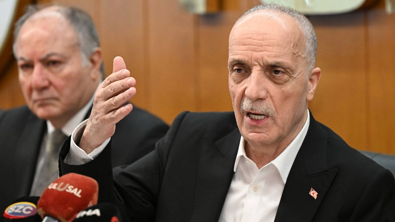TÜRK-İŞ Başkanı Atalay'dan Sert Eleştiriler: İktidar Politikalarına Karşı Mücadele Sinyali!