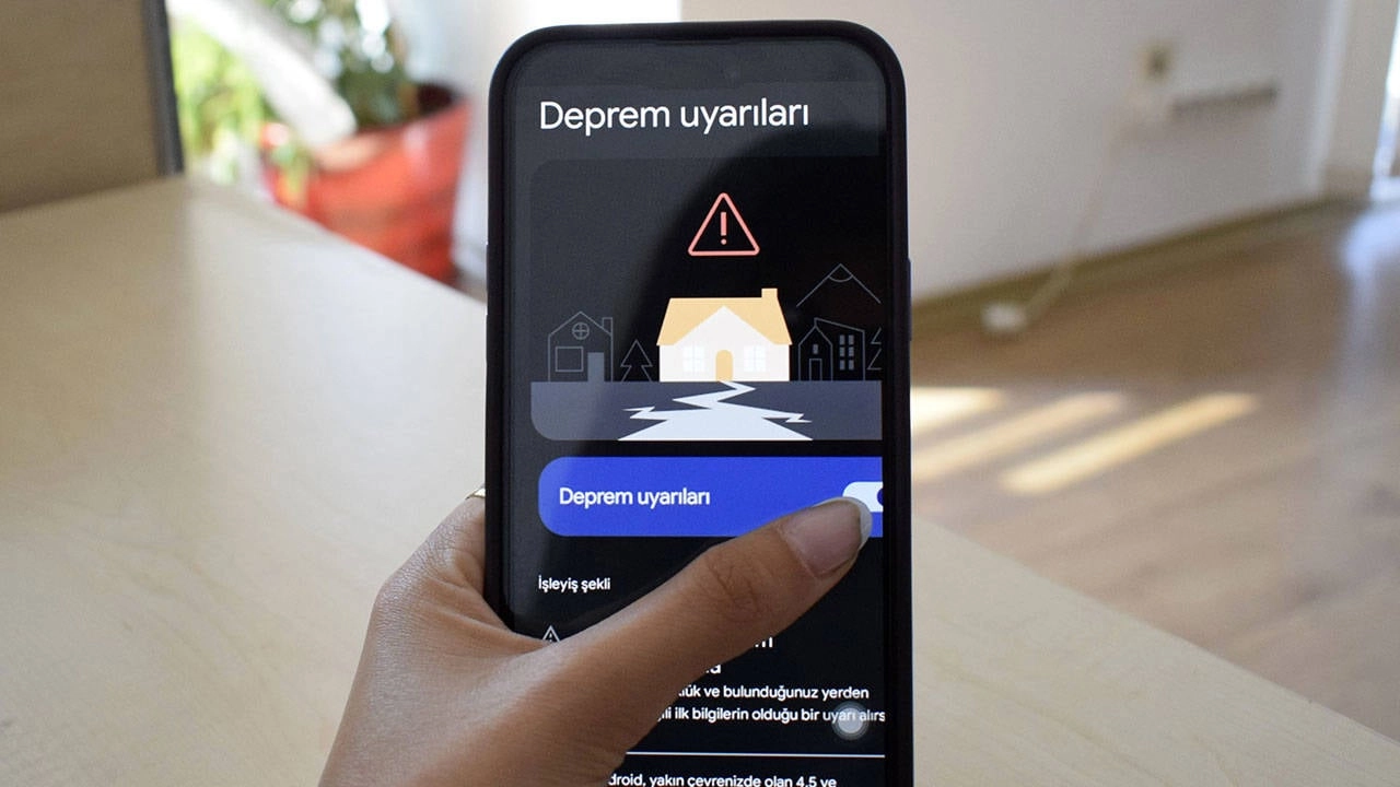 "Uzmanlar Alarm Veriyor: Sahte Deprem Uyarılarına Kanmayın!"