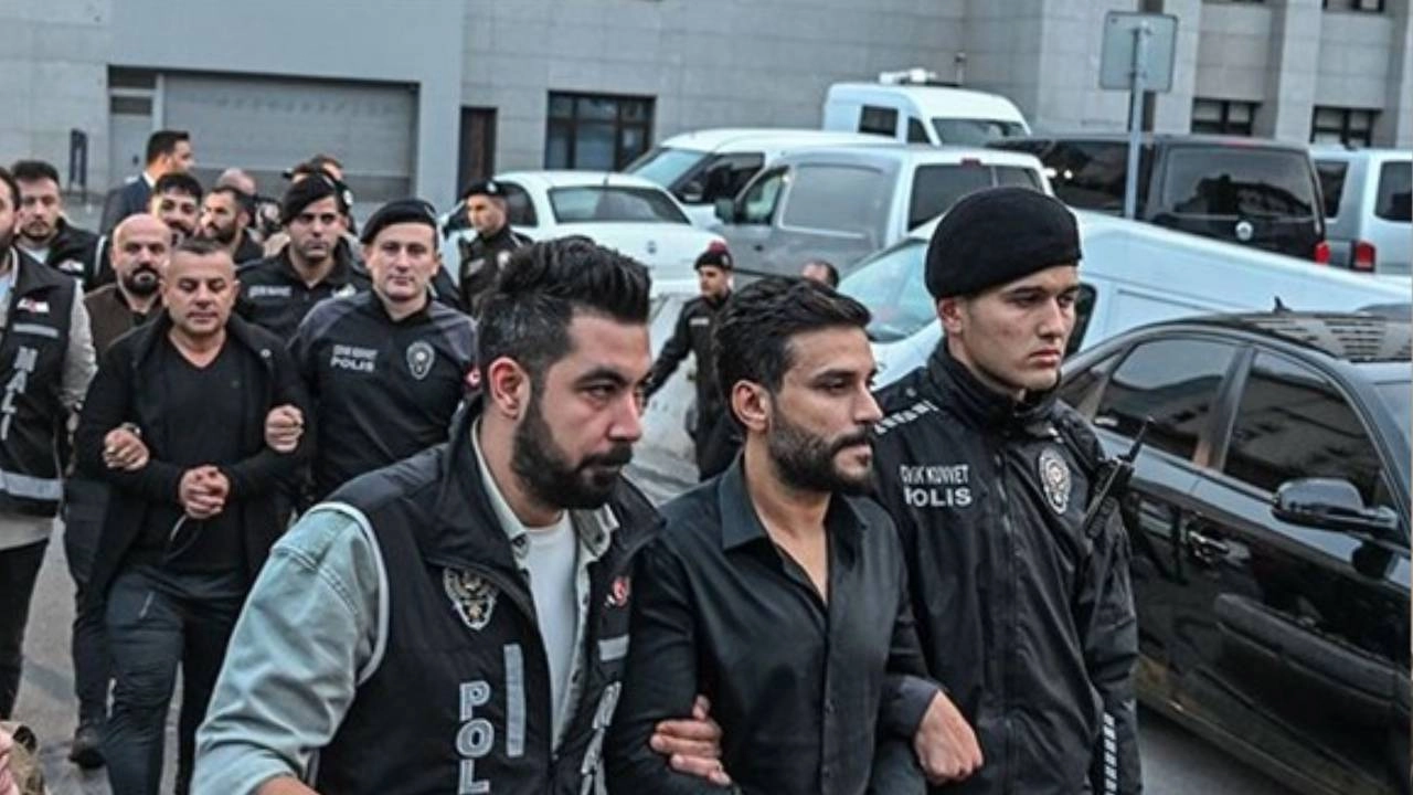 Vergi Kaçakçılığı Skandalı: Engin Polat ve Babası Sezgin Polat'a Hapis Şoku!