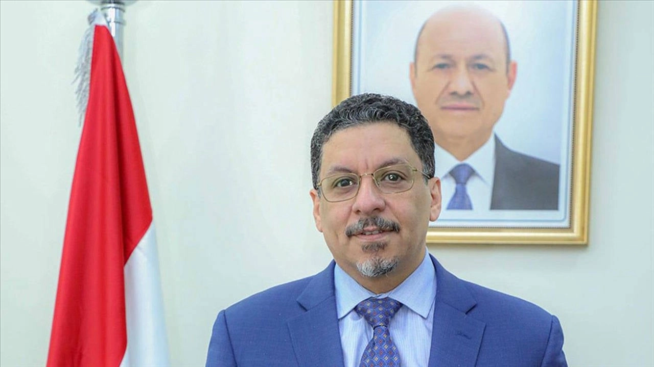 Yemen Başbakanı, Bin Mübarek istifa etti: Kriz büyüyor!