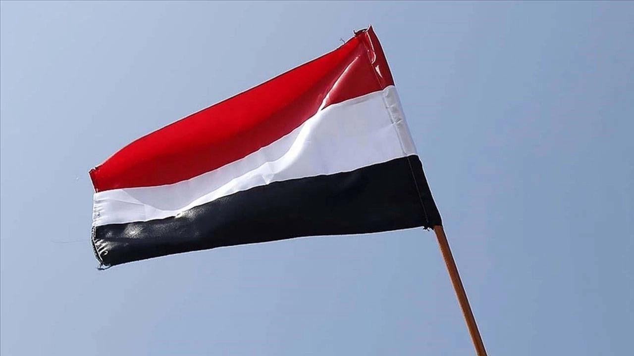 Yemen, Savaşın Ortasında Şam'daki Elçiliğini Yeniden Açıyor