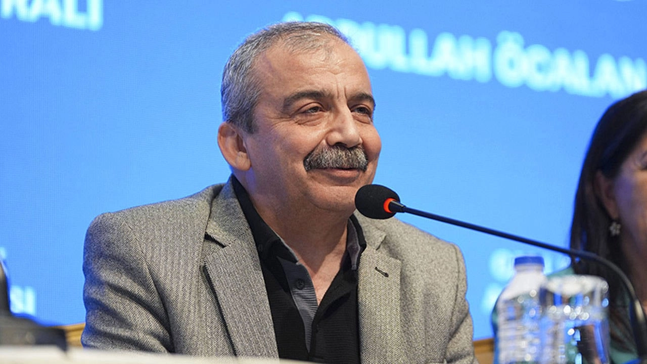 Zafer Partisi'nden Sırrı Süreyya Önder'e yönelik skandal paylaşım: Adalet aranıyor!